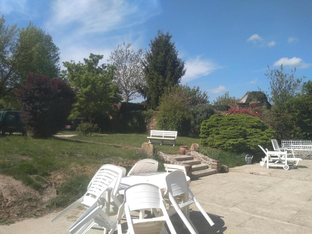 Villa Repos dans le Perche à Combres Extérieur photo