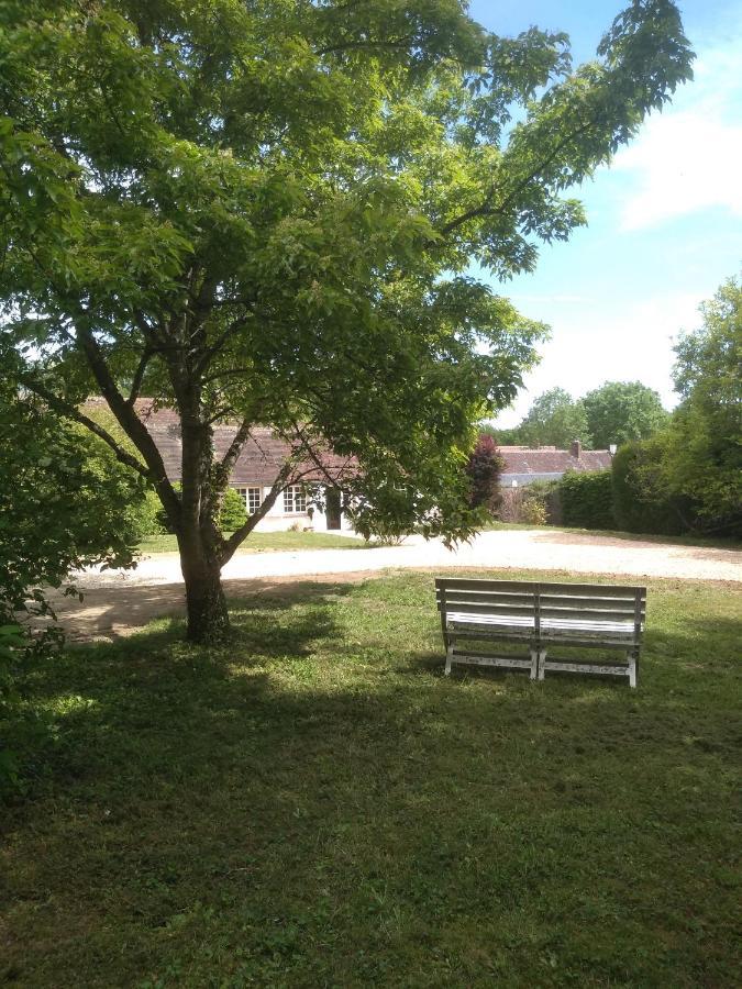 Villa Repos dans le Perche à Combres Extérieur photo